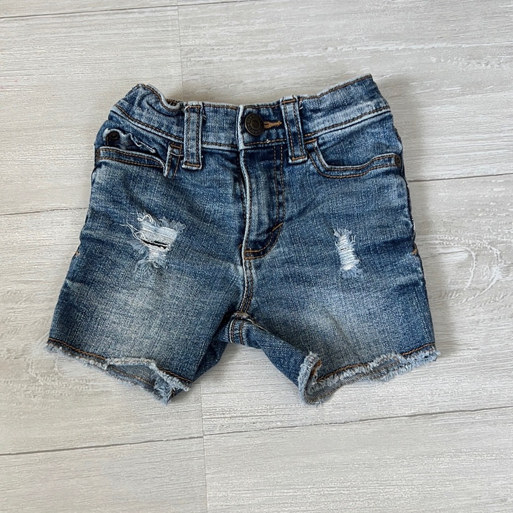 Old Navy kids shorts